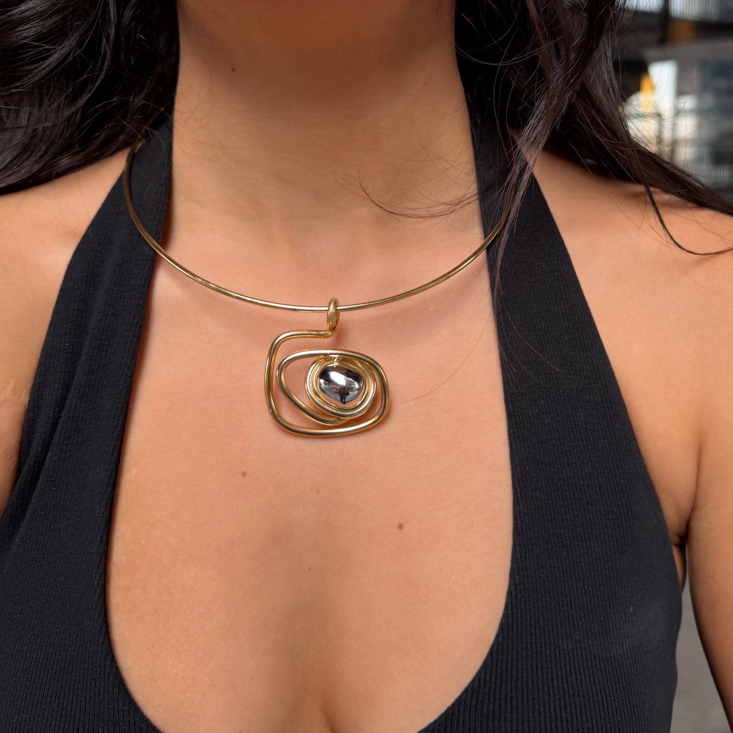 COLLAR CIRCULAR