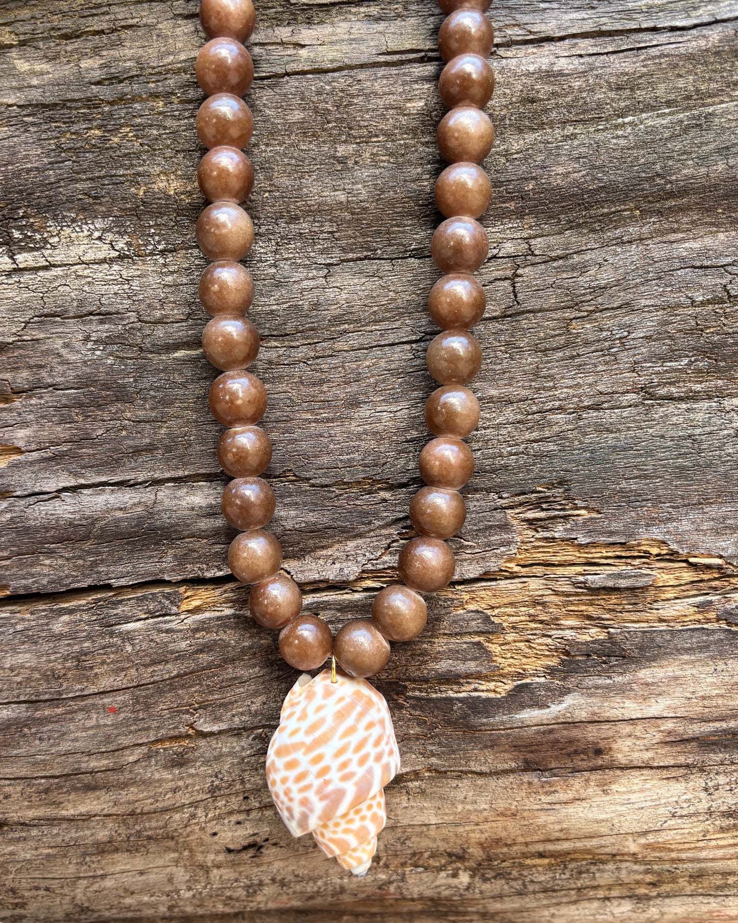 COLLAR CALA CYPREA TIGRIS