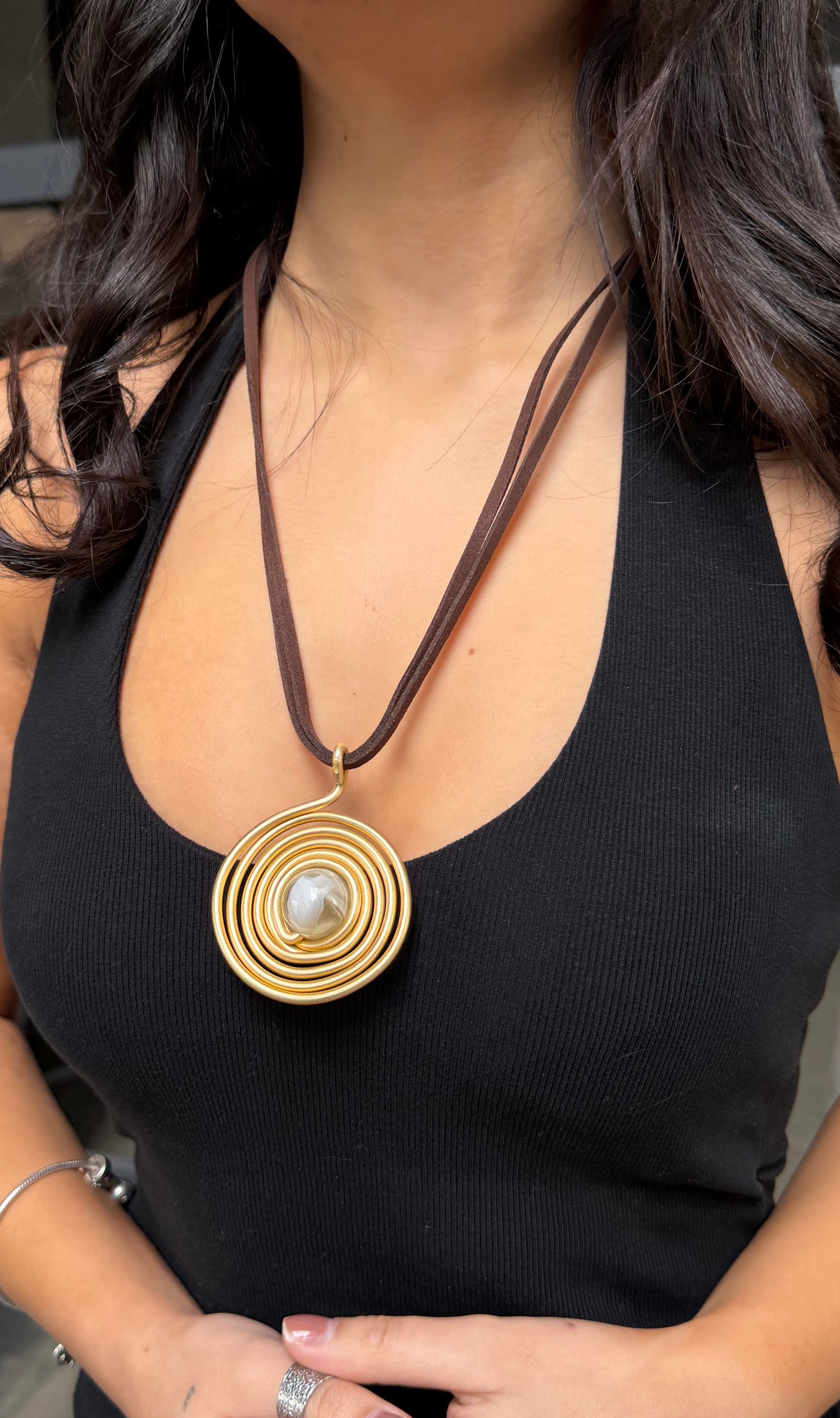 COLLAR GAMUZA