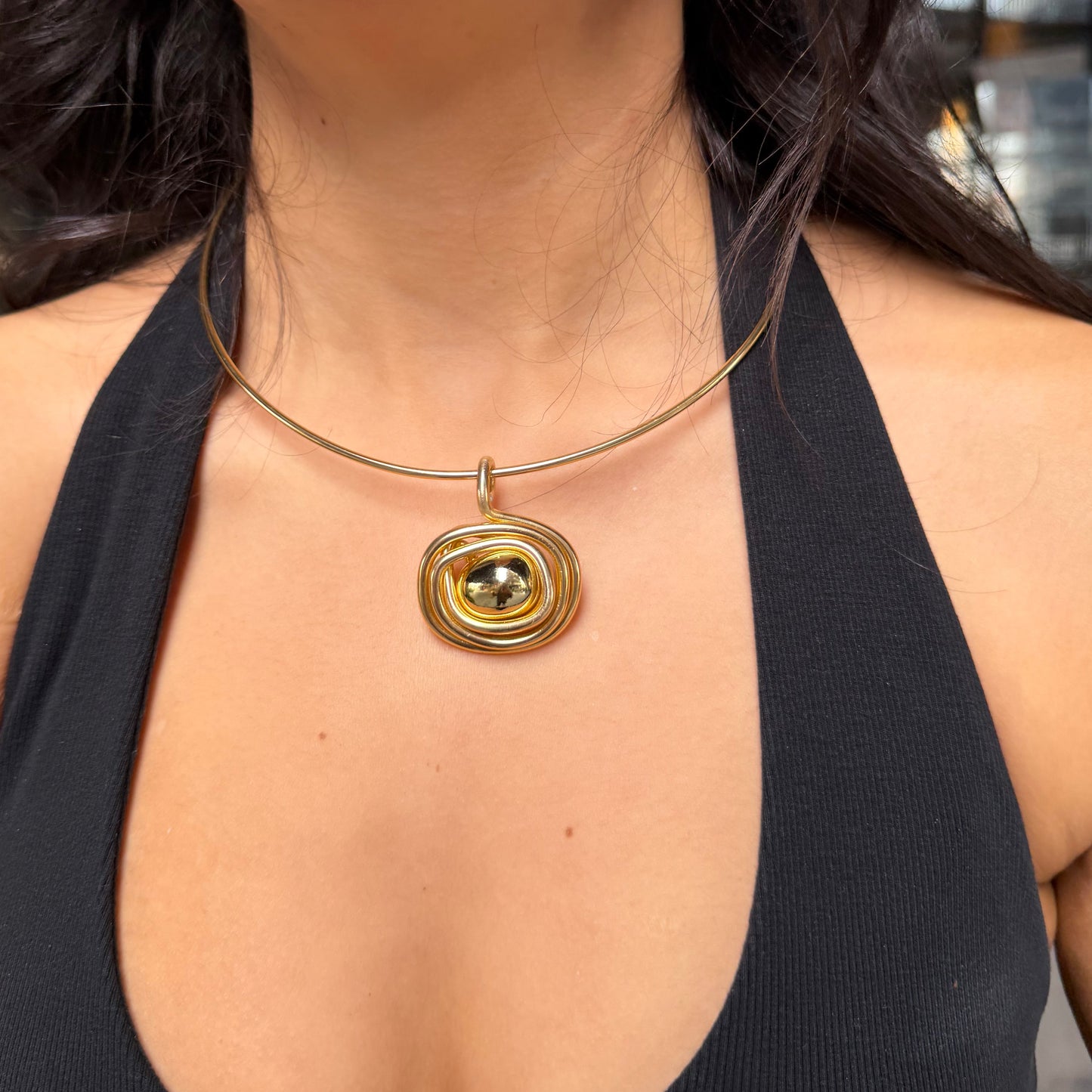 COLLAR CIRCULAR