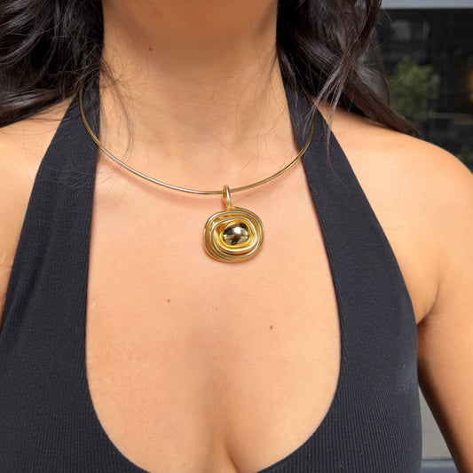 COLLAR CIRCULAR
