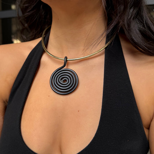 COLLAR CIRCULAR
