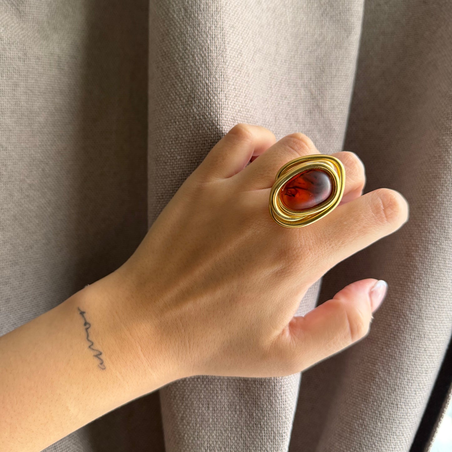 ANILLO VINO