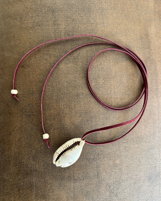 COLLAR GAMUZA CONCHITA